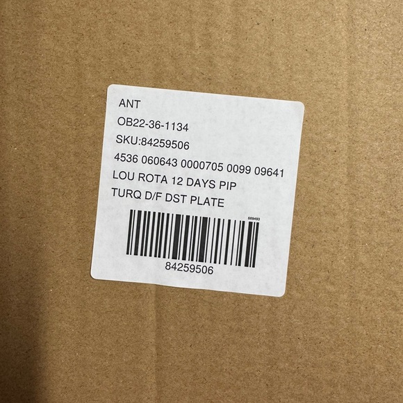 Lou Rota 12 days of Christmas Plate ( 11 penguins piping ) - Picture 16 of 17